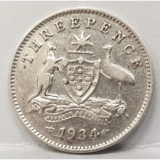 AUSTRALIA 1934/3 . THREEPENCE . VERY DISTINCTIVE OVERDATE . FULL CENTRE DIAMOND